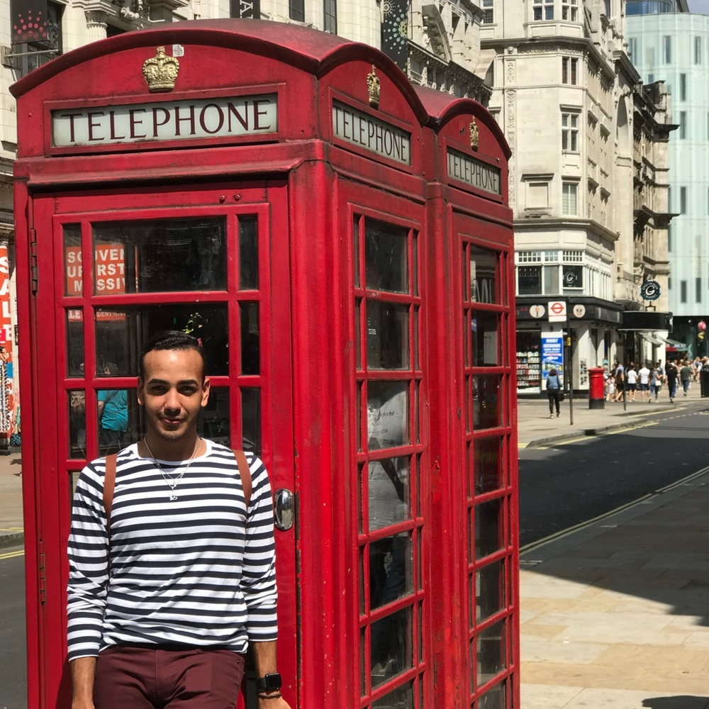 Meet your Posher, Eduardo